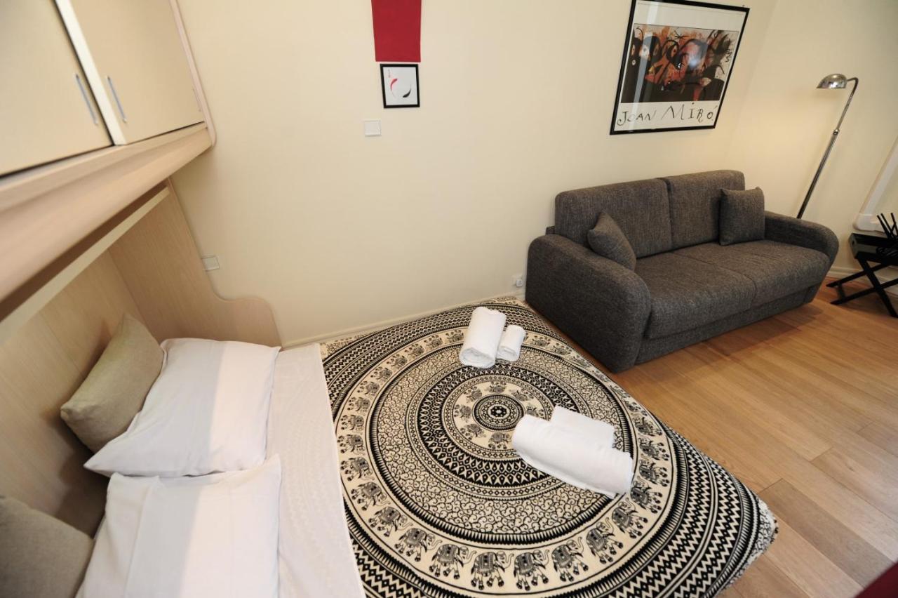 Mini Suite Miro Five Stars Holiday House Nice Exteriör bild