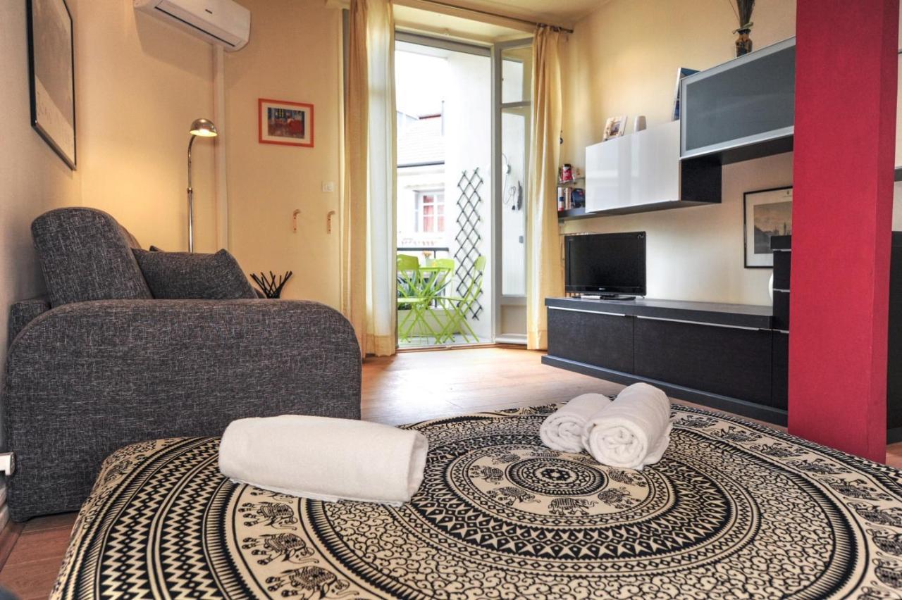 Mini Suite Miro Five Stars Holiday House Nice Exteriör bild